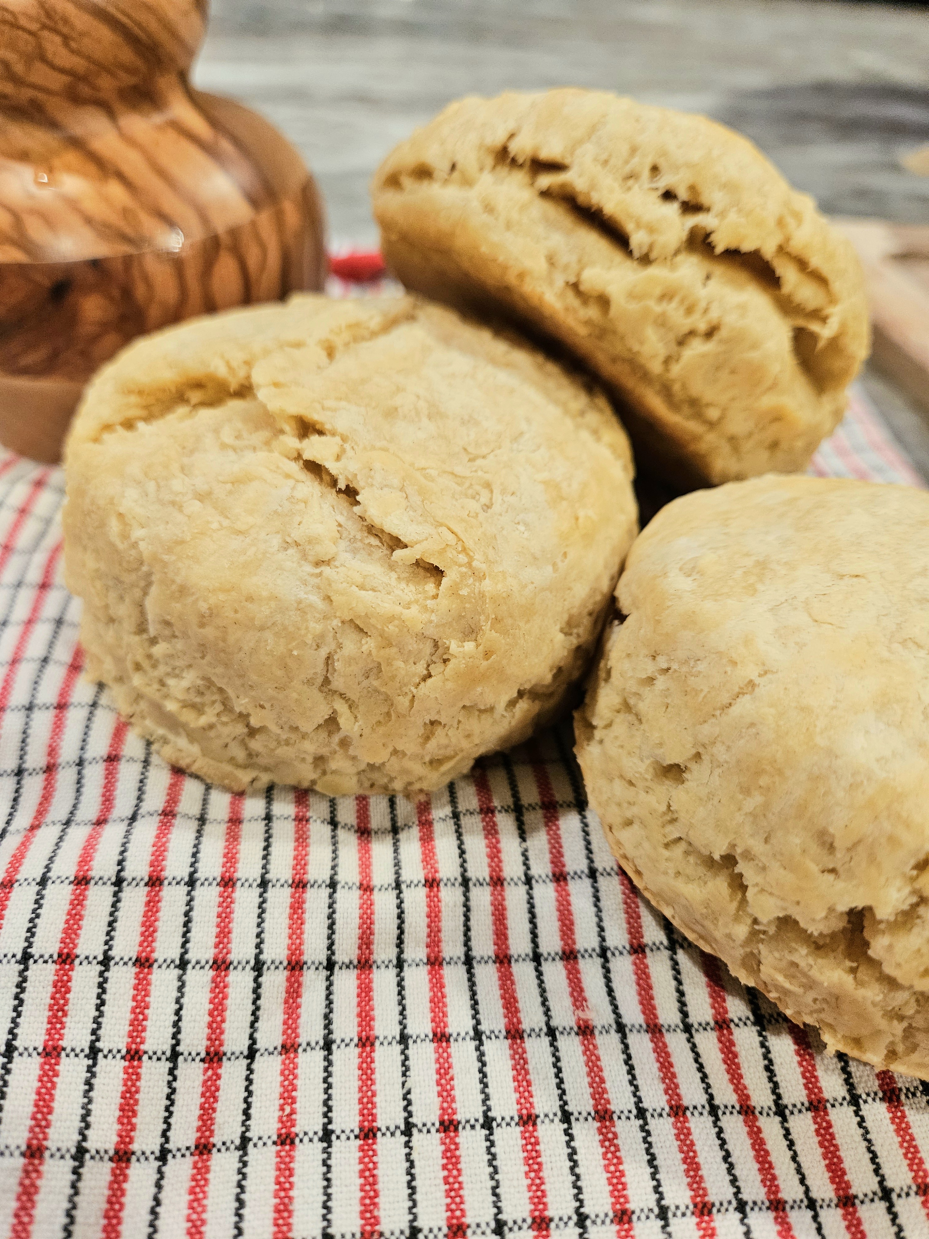 Simple Einkorn Biscuits